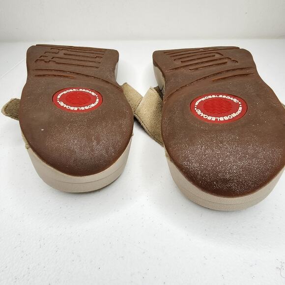 Fitflop Hooper Wobbleboard Buckle Sandals Beige Suede Size 10 - Picture 7 of 7